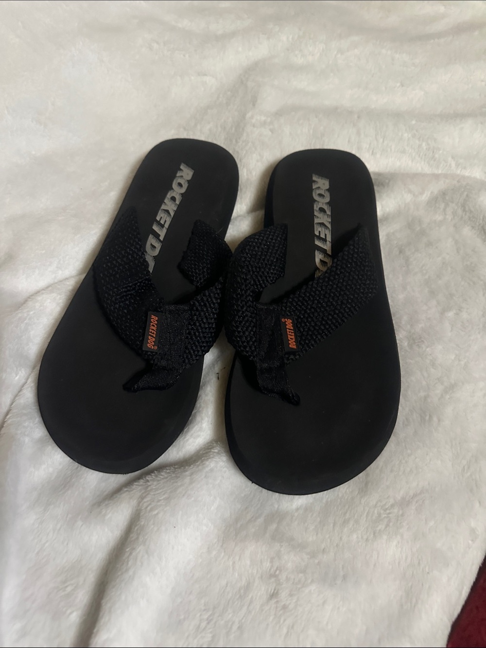 Rocket Dog Black Knit Thong Flip Flops with Orange Accent